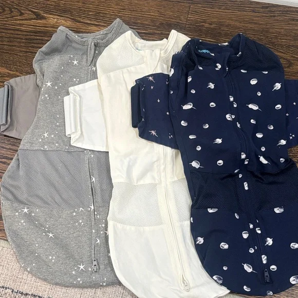 3 size small assorted Snoo sacks Set - Gray, Cream, and Blue - Picture 1 of 1